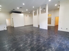 3925-3993 State St, Santa Barbara, CA à louer Photo intérieure– Image 2 sur 5