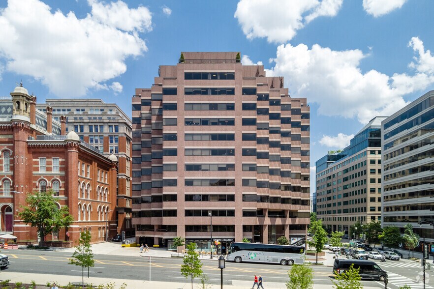 1225 Eye St NW, Washington, DC à louer - Photo de l’immeuble – Image 3 sur 6
