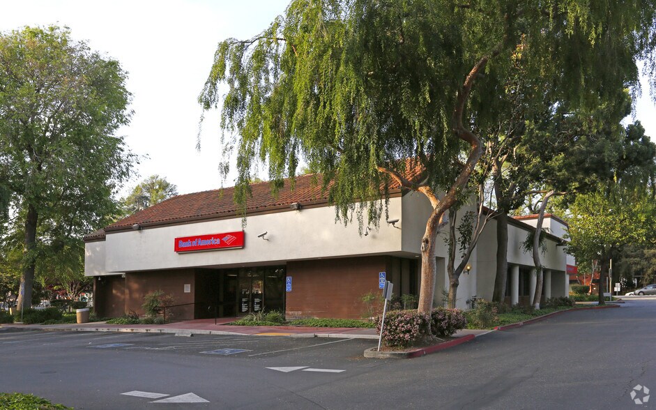 1510 The Alameda, San Jose, CA à louer - Photo principale – Image 1 sur 5