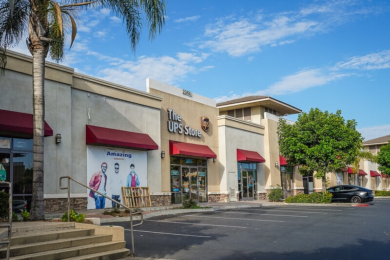 2360 Paseo De Las Americas, San Diego, CA à vendre - Photo de l’immeuble – Image 2 sur 11