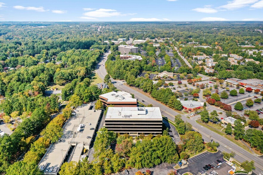 4505 Falls of Neuse Rd, Raleigh, NC à louer - Aérien – Image 2 sur 13