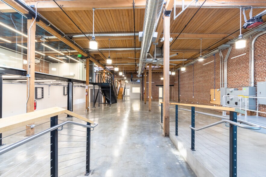 75 14th St, San Francisco, CA à louer - Photo de l’immeuble – Image 2 sur 6