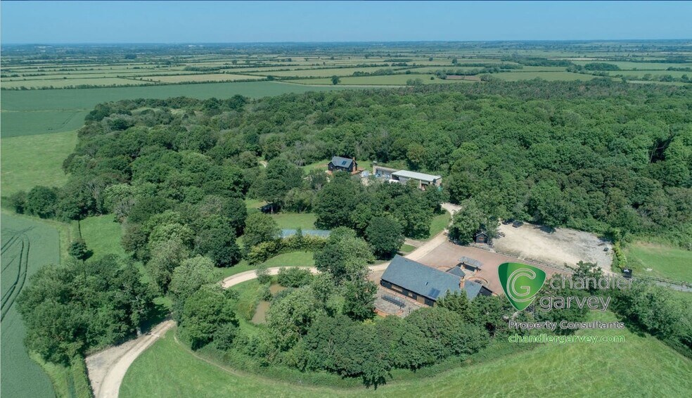 Kingswood Ln, Aylesbury à louer - Photo de l’immeuble – Image 2 sur 44