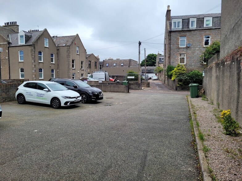 4-4A Alford Pl, Aberdeen à vendre - Photo de l’immeuble – Image 2 sur 2