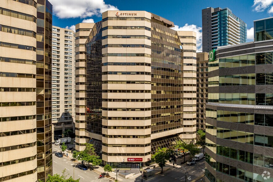 425 Boul De Maisonneuve O, Montréal, QC à louer - Photo de l’immeuble – Image 1 sur 6