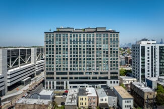Plus de détails pour 32 Oakland Ave, Jersey City, NJ - Bureau/Local commercial à louer