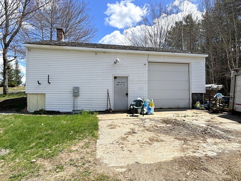 170 Lady Slipper Ln, Waldoboro, ME à vendre - Photo de l’immeuble – Image 2 sur 25