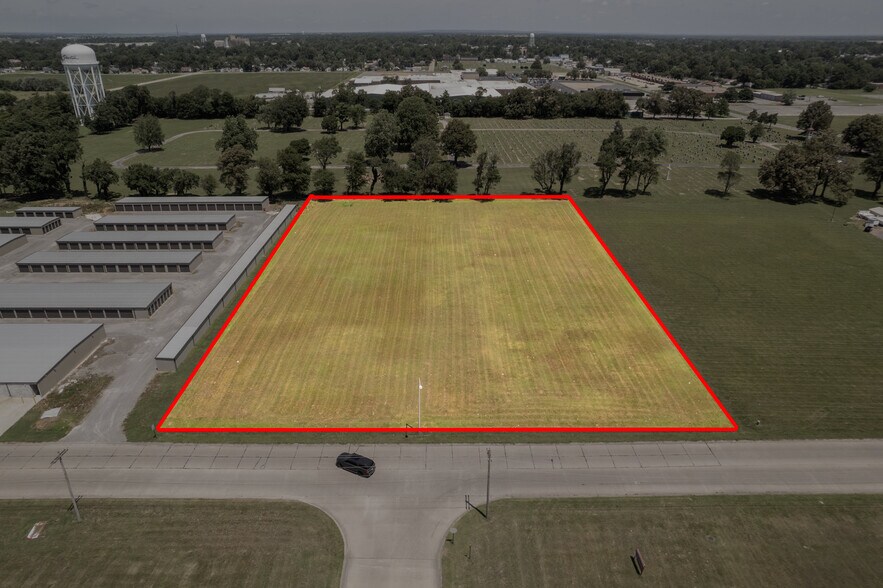 1168 Stallcup Dr, Sikeston, MO à vendre - Photo de l’immeuble – Image 3 sur 12