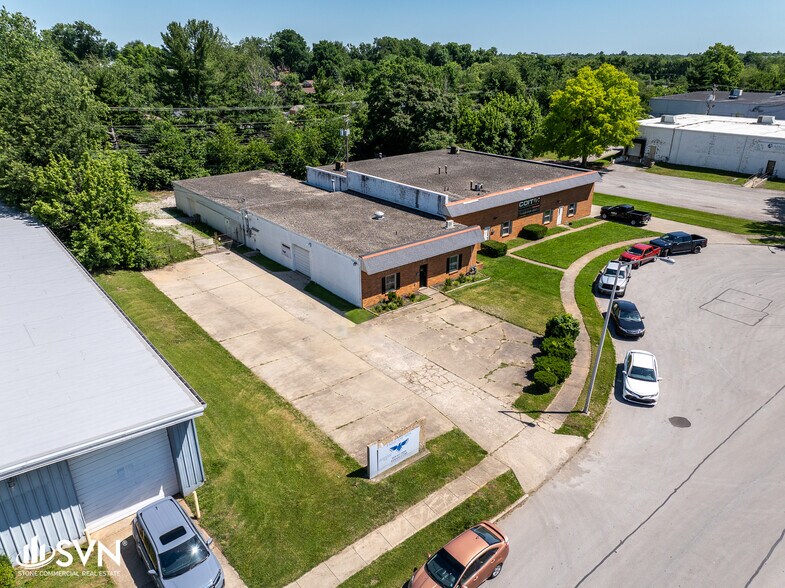 1095 A Majaun Rd, Lexington, KY à louer - Photo de l’immeuble – Image 1 sur 17
