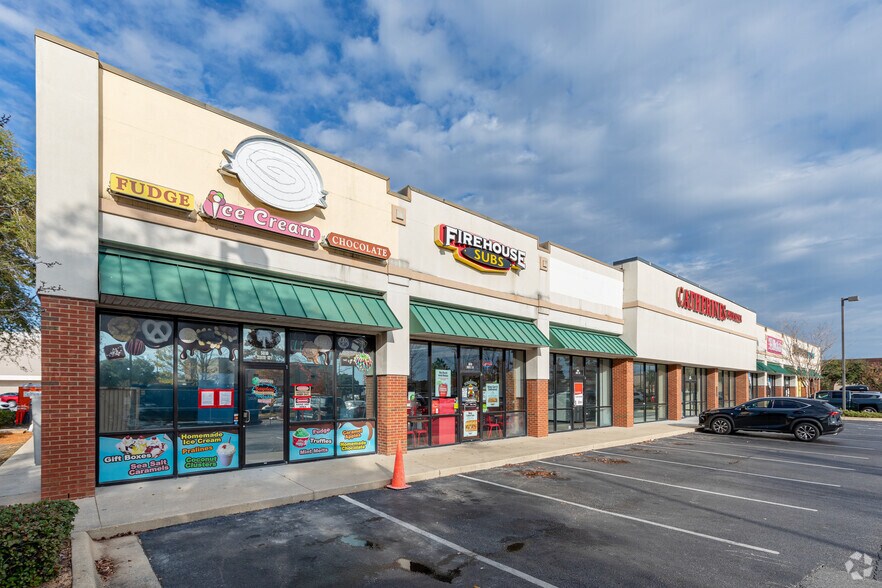 5010 Bayou Blvd, Pensacola, FL à vendre - Photo de l’immeuble – Image 3 sur 7