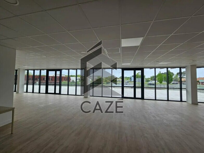 Bureau dans Mérignac à louer - Photo intérieure – Image 2 sur 6