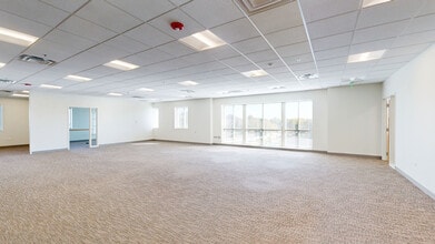 14225 S 95th St, Orland Park, IL à louer Numérisation 3D Matterport– Image 1 sur 11