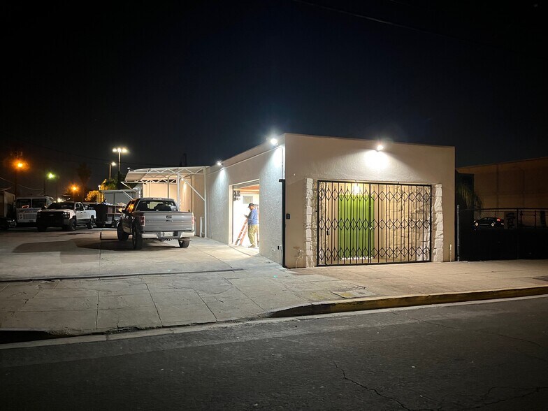 123 E C St, Wilmington, CA à vendre - Photo de l’immeuble – Image 1 sur 18