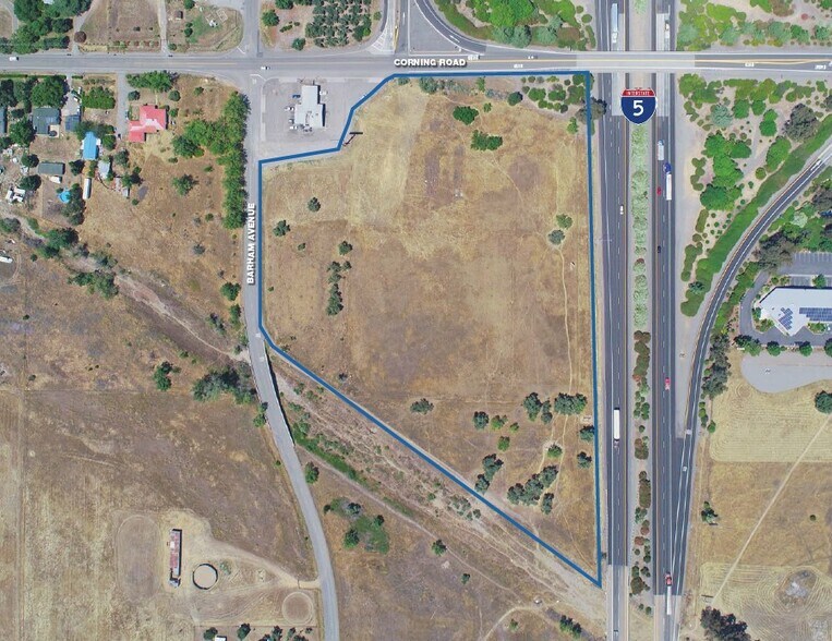 Corning Crossroads, Corning, CA à louer - Aérien – Image 3 sur 3