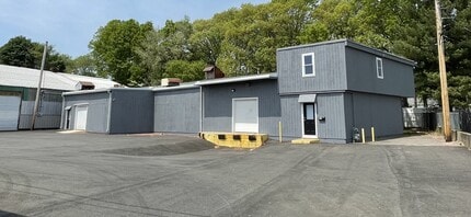 731 Belmont St, Brockton, MA à louer Photo intérieure– Image 1 sur 1