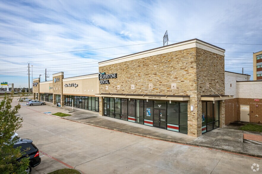 20400 Southwest Fwy, Richmond, TX à louer - Photo de l’immeuble – Image 2 sur 5
