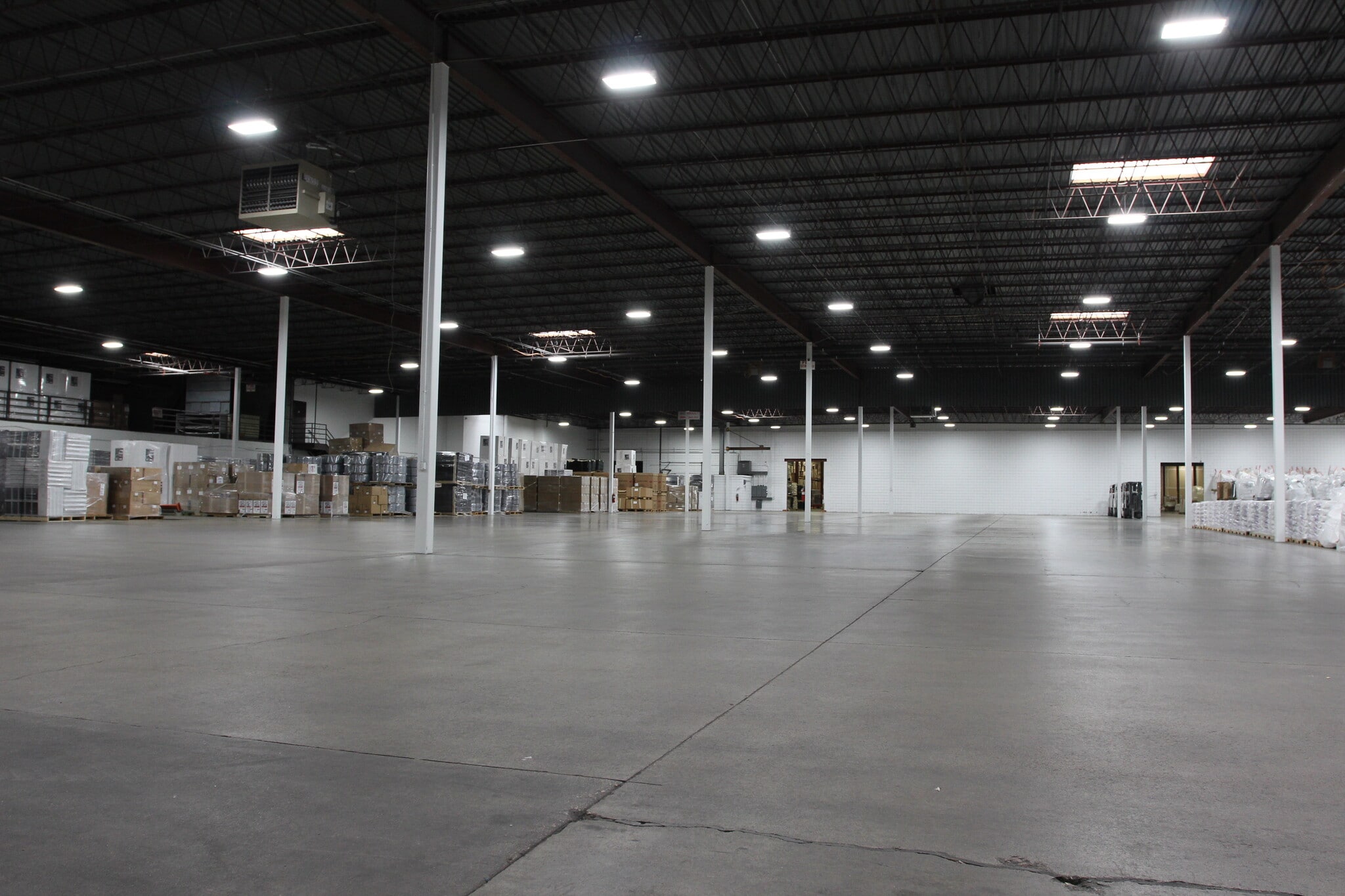 2300 Hwy 13 W, Burnsville, MN à louer Photo intérieure– Image 1 sur 3