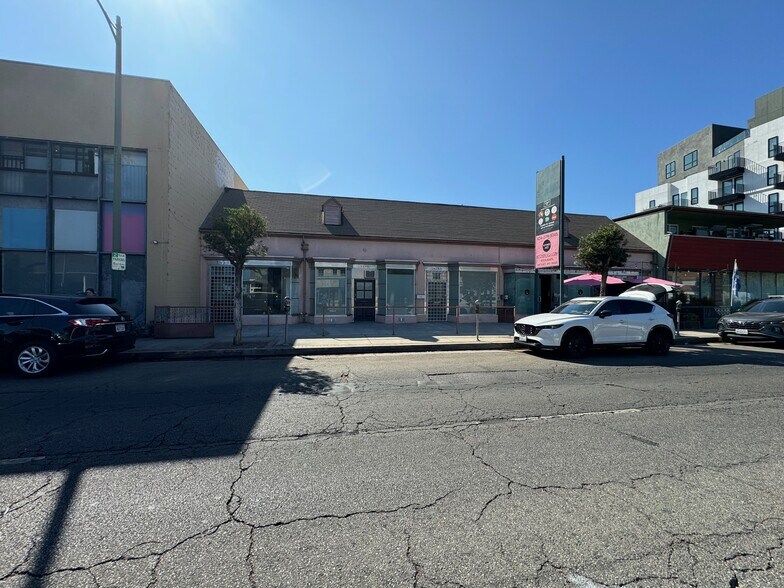 1437-1443 S Robertson Blvd, Los Angeles, CA à louer - Photo de l’immeuble – Image 3 sur 12