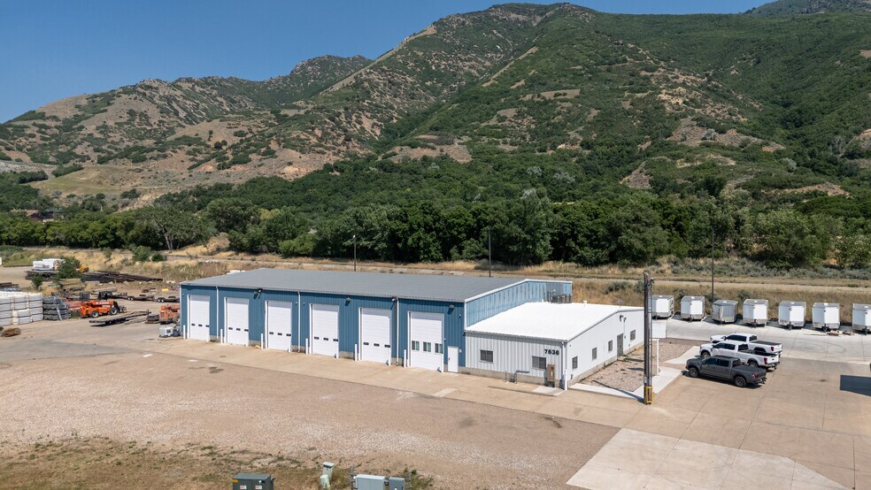 7636 S Cornia Dr, South Weber, UT à louer - Photo de l’immeuble – Image 2 sur 16