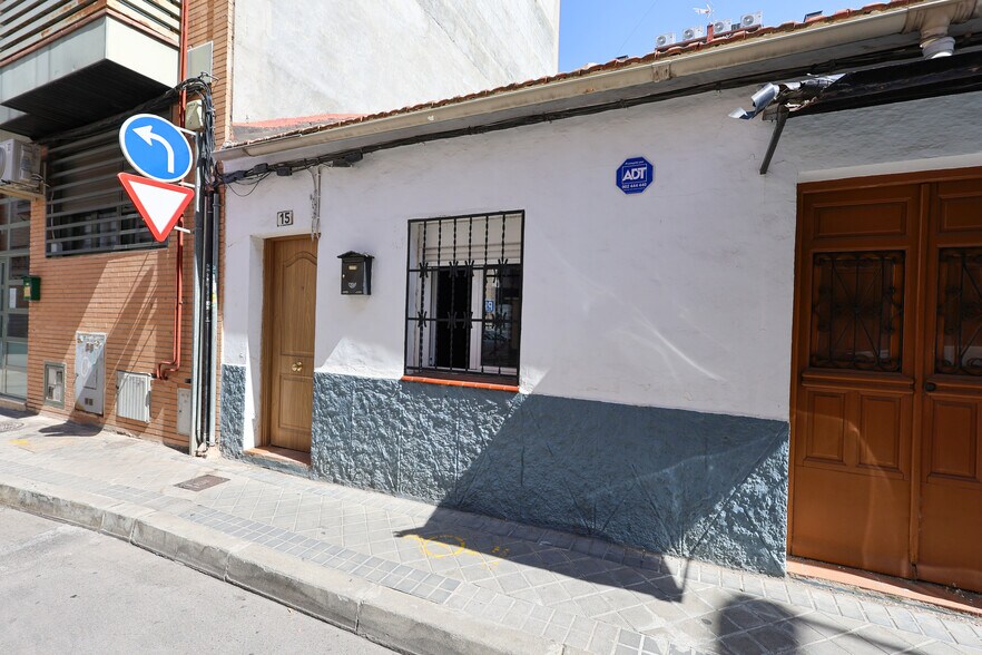 Calle la Coruña, Leganés, Madrid à vendre - Photo de l’immeuble – Image 3 sur 7