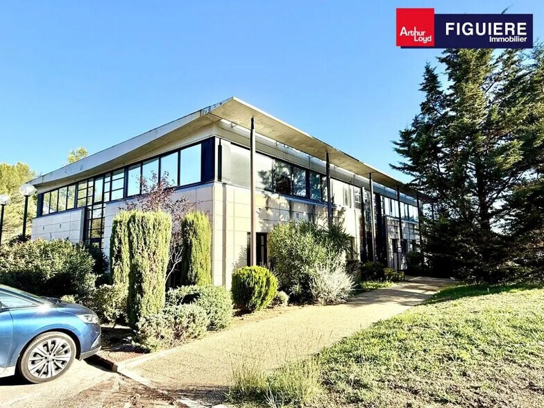 1330 Avenue Jean-René Guillibert Gautier De La Lauzière, Aix-en-Provence à louer - Photo de l’immeuble – Image 1 sur 9