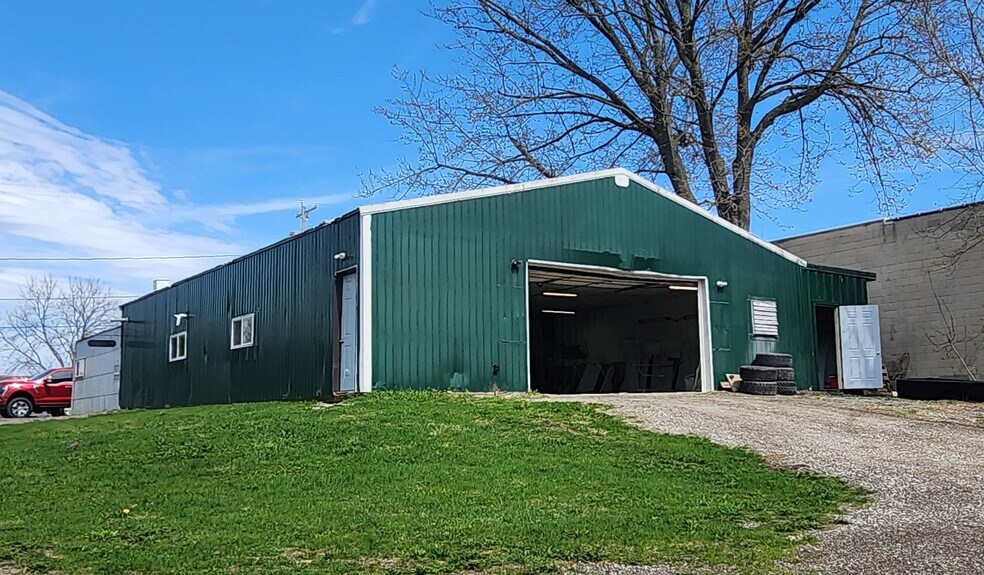 316 Summit ave, Watertown, WI à vendre - Photo de l’immeuble – Image 2 sur 3