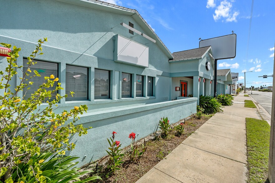 108 Anastasia Blvd, Saint Augustine, FL à vendre - Photo de l’immeuble – Image 3 sur 33