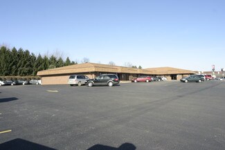 Plus de détails pour 4571-4579 Everhard Rd NW, Canton, OH - Bureau à louer