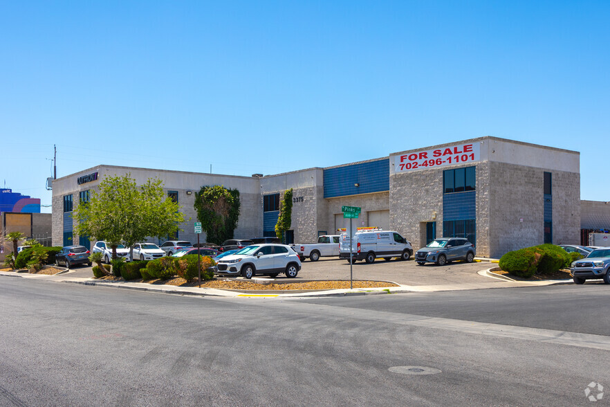 3375 Aldebaran Ave, Las Vegas, NV à vendre - Photo principale – Image 1 sur 25