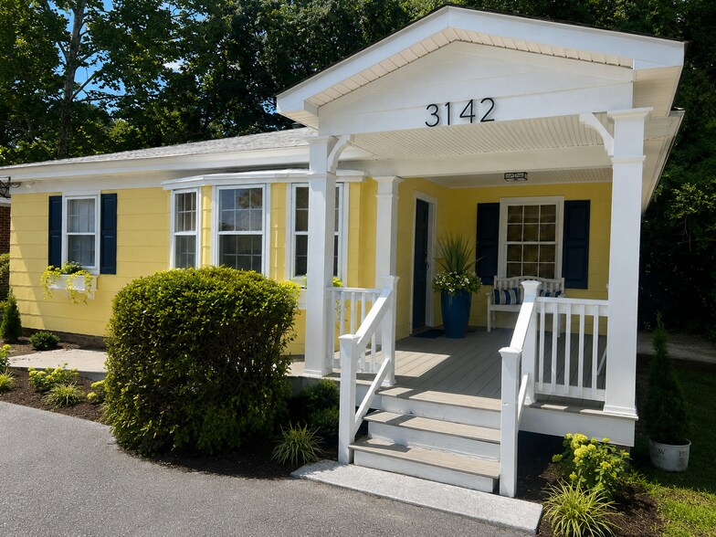 3142 Wrightsville Ave, Wilmington, NC à louer - Photo de l’immeuble – Image 1 sur 12