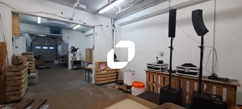 Local d’activités dans Romainville à louer - Photo de l’immeuble – Image 3 sur 7