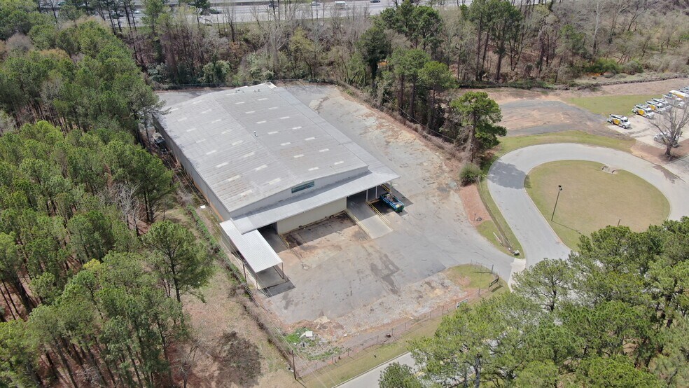 4410 Wendell Dr SW, Atlanta, GA à vendre - Photo de l’immeuble – Image 3 sur 8