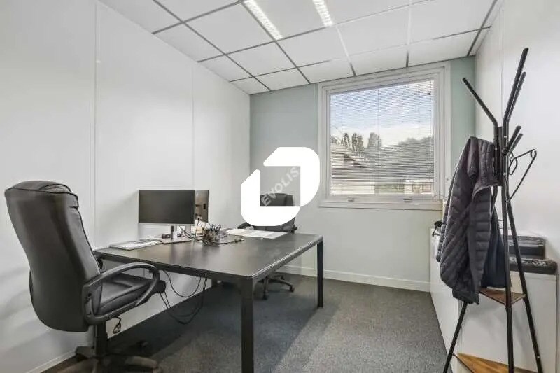 Bureau dans Tremblay-en-France à louer - Photo intérieure – Image 3 sur 9