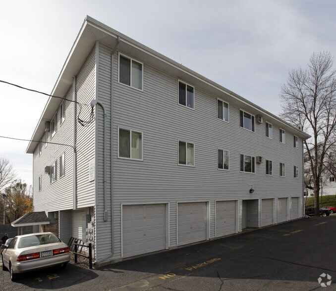 1020 6th Ave S, Saint Cloud, MN à vendre - Photo de l’immeuble – Image 2 sur 45