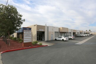 Plus de détails pour 7914-7924 Ronson Rd, San Diego, CA - Industriel/Logistique à louer