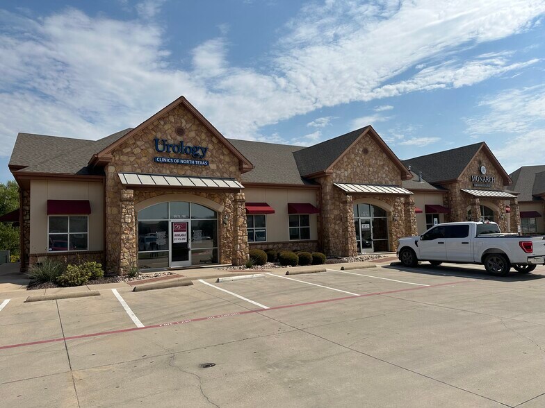 4312 Heritage Trace Pky, Fort Worth, TX à vendre - Photo de l’immeuble – Image 2 sur 3
