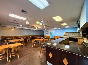 1300-1430 SE 17th St, Fort Lauderdale, FL à louer Photo intérieure– Image 1 sur 3