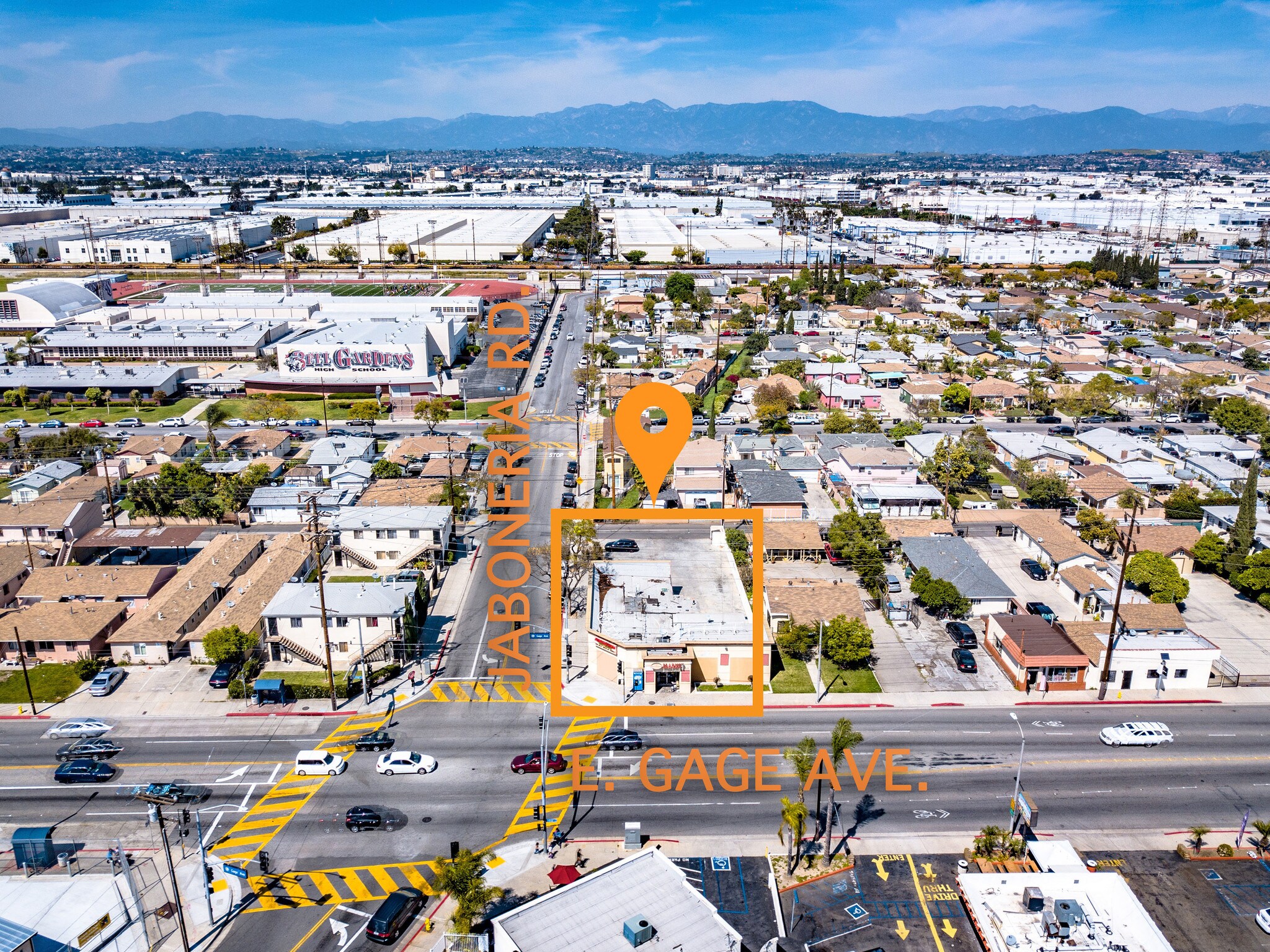 6203 Gage Ave, Bell Gardens, CA à louer Photo principale– Image 1 sur 12