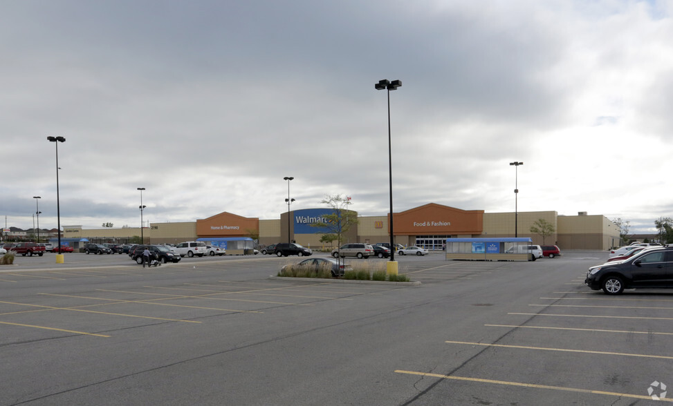 2190 Rymal Rd E, Hamilton, ON à louer - Photo principale – Image 1 sur 2