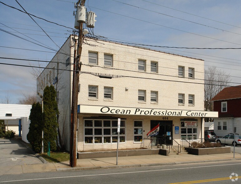 464 Ocean Ave, New London, CT à louer - Photo de l’immeuble – Image 3 sur 4