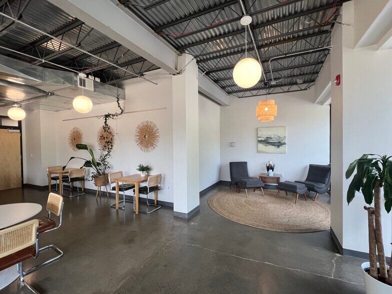 1508 Nw Vivion Rd, Kansas City, MO à louer - Photo de l’immeuble – Image 3 sur 15