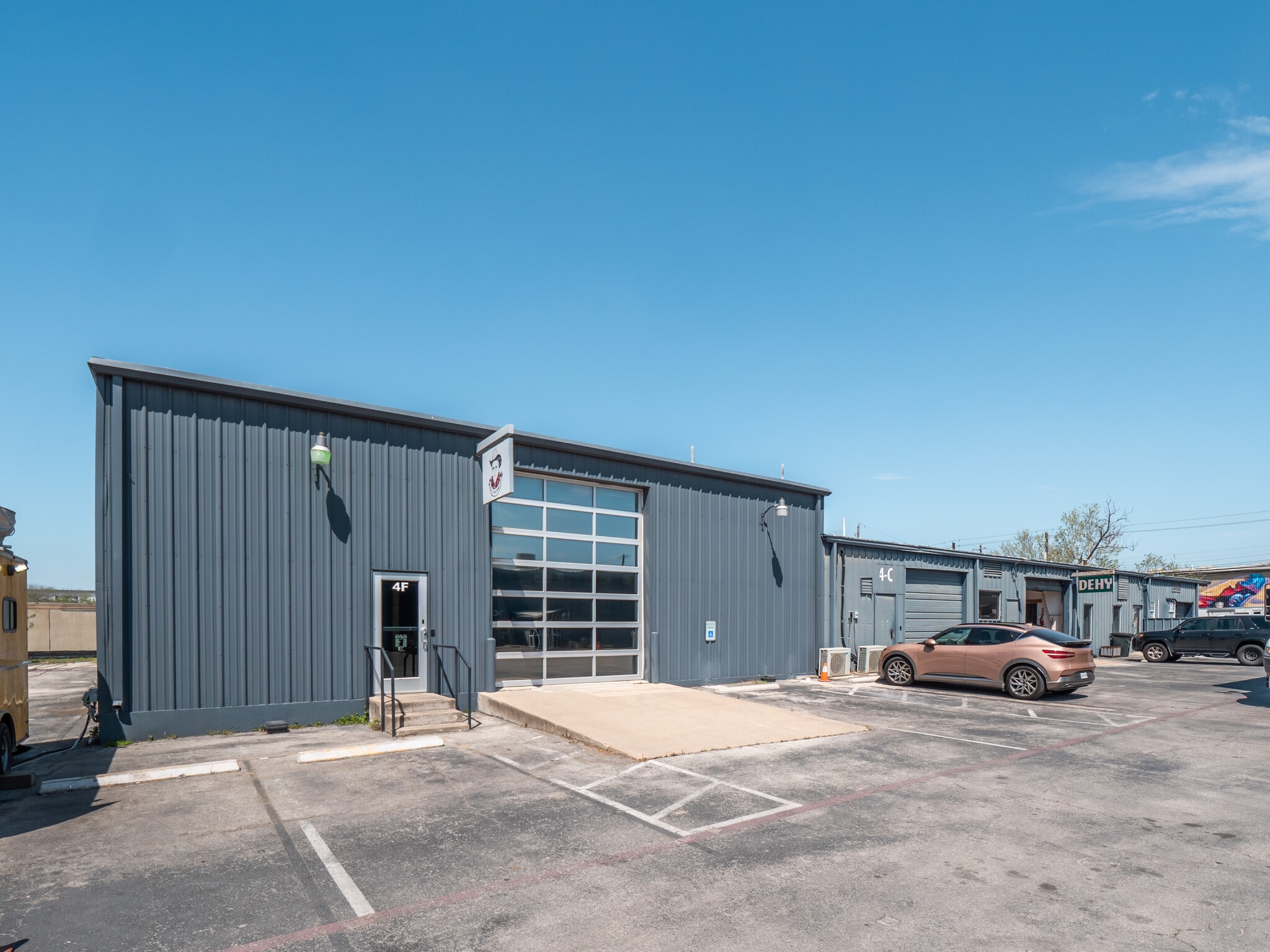 415 E Saint Elmo Rd, Austin, TX à louer Photo intérieure– Image 1 sur 11