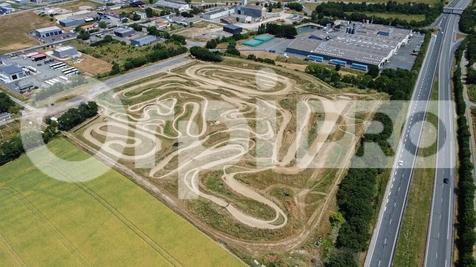 Terrain dans Saint-Sauveur-d'Aunis à vendre Aérien– Image 1 sur 14