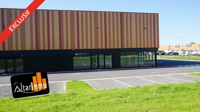 Plus de détails pour Local d’activités à vendre