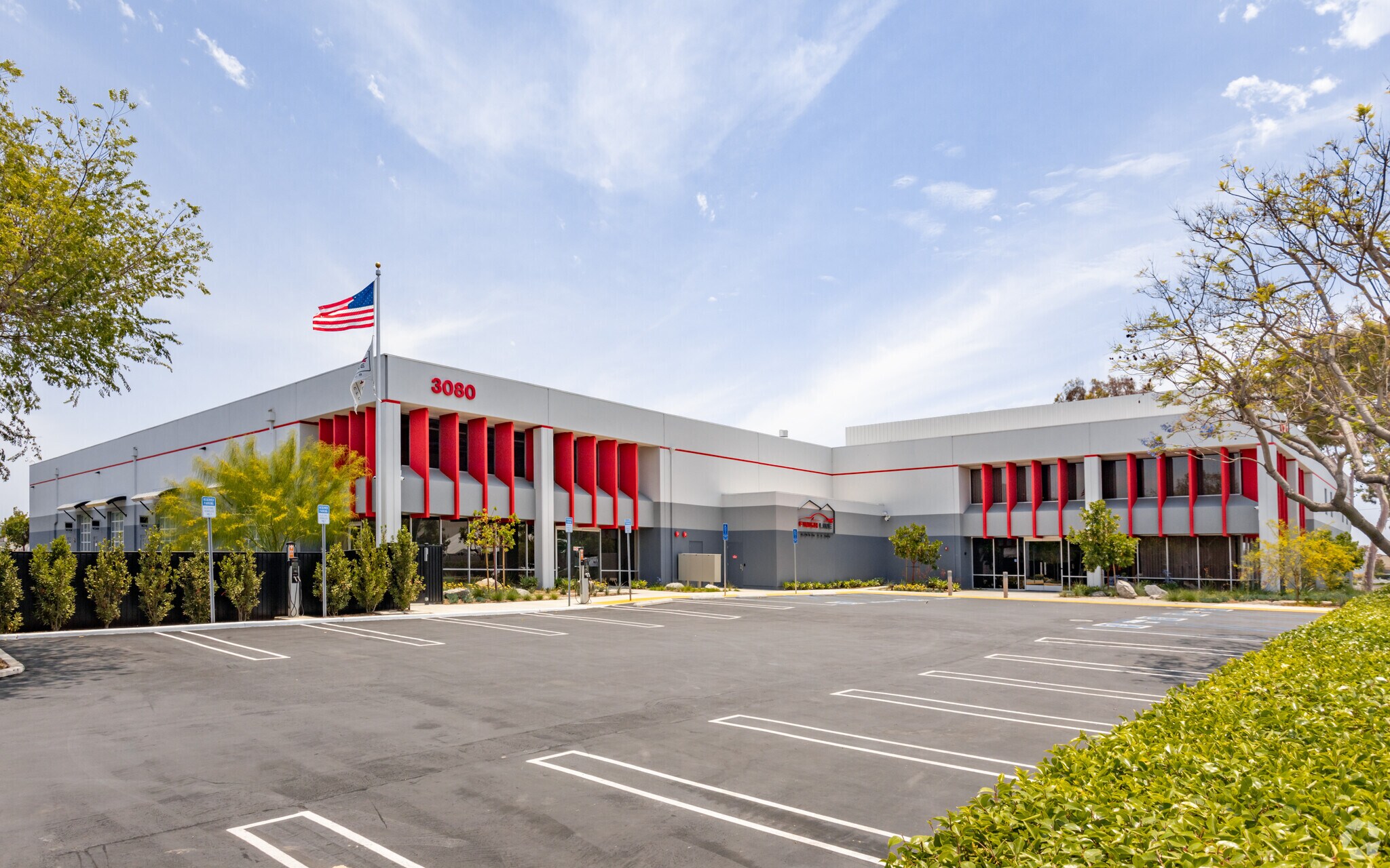 3080 Airway Ave, Costa Mesa, CA à vendre Photo principale– Image 1 sur 33