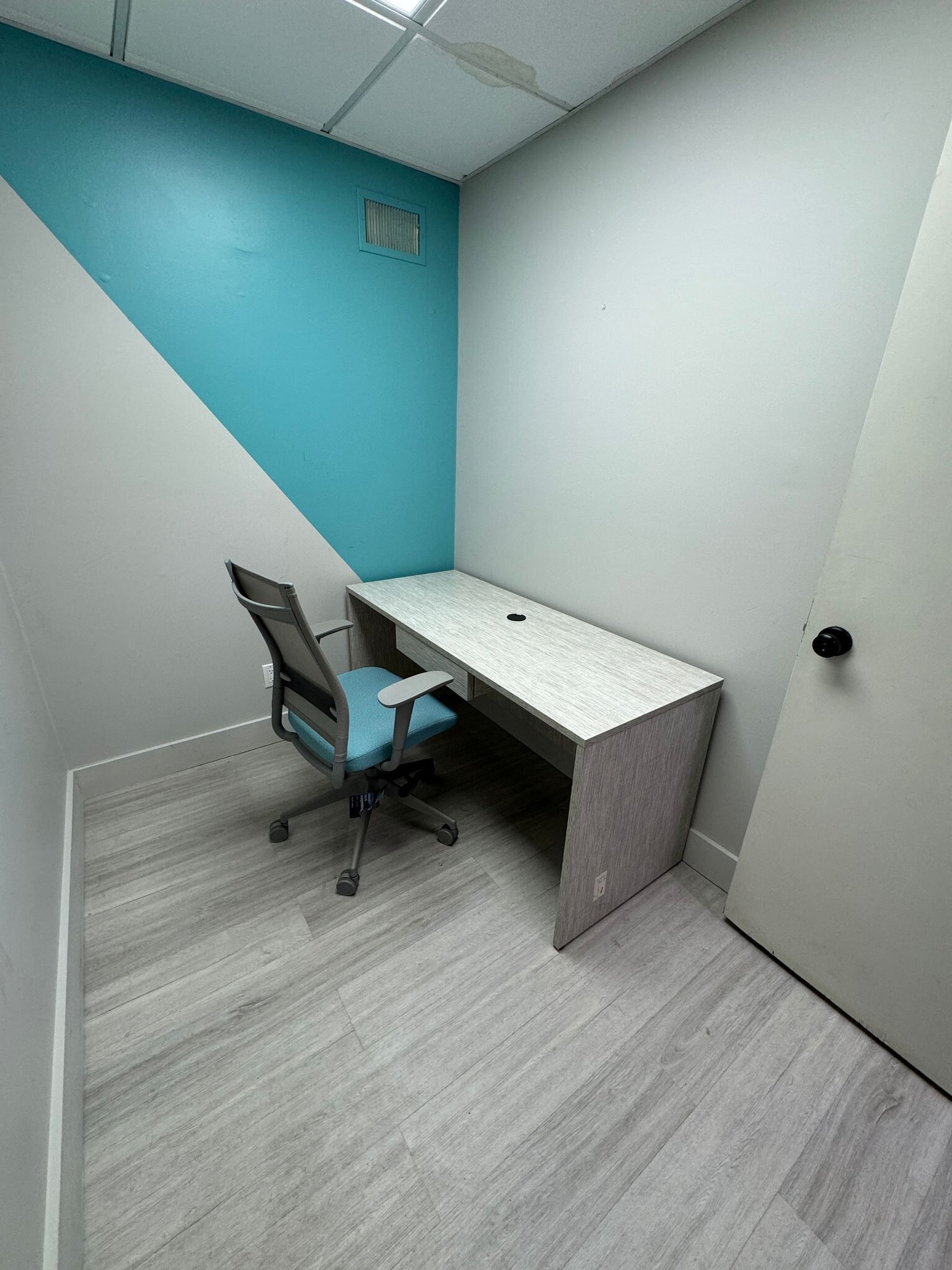 198 Central Ave, East Orange, NJ à louer Photo intérieure– Image 1 sur 1