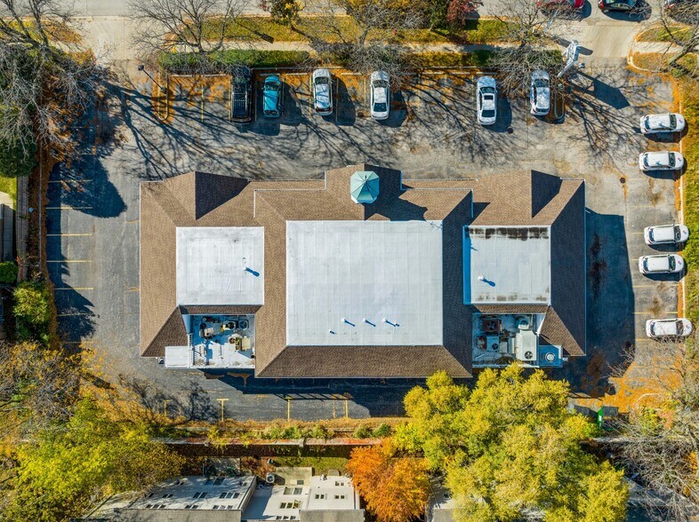 328-350 Ridge Rd, Wilmette, IL à louer - Photo de l’immeuble – Image 3 sur 34