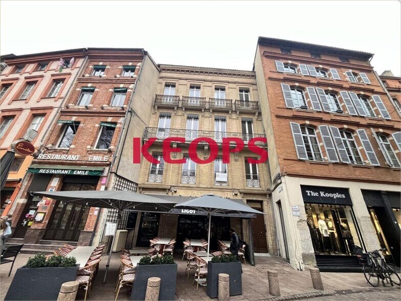 14 Place Saint Georges, Toulouse à louer - Photo de l’immeuble – Image 2 sur 10