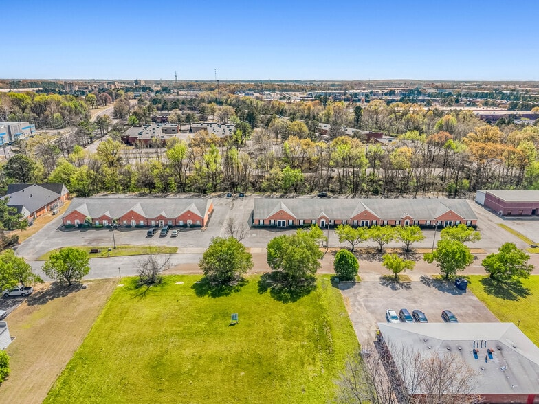 5261-5275 Mendenhall Park Pl, Memphis, TN à vendre - Photo principale – Image 1 sur 10
