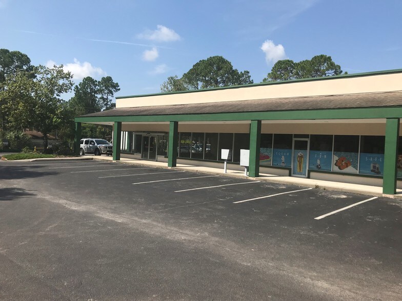 7100-7114 W University Ave, Gainesville, FL à louer - Photo de l’immeuble – Image 3 sur 5